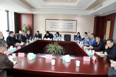 浙江省表办副主任王红威一行光临人生就是博手机版纸业调研领导